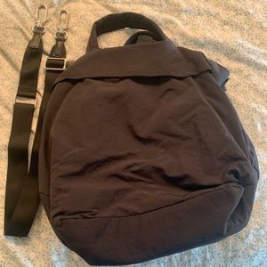 Lululemon On My Level Bag 2.0 19L